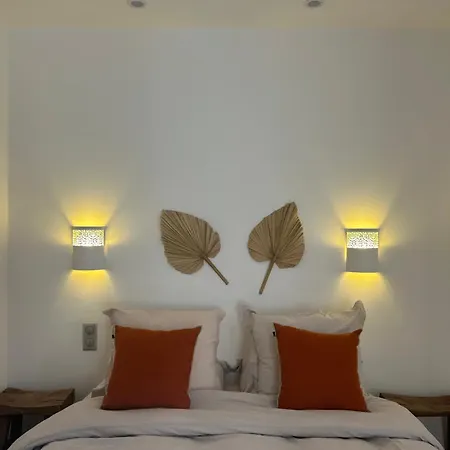 Mai Homes - La Bompard Villa *